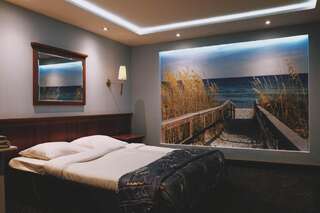 Мини-отель Restauracja Hotel Paradise Чаплинек Улучшенный двухместный номер с 1 кроватью-2